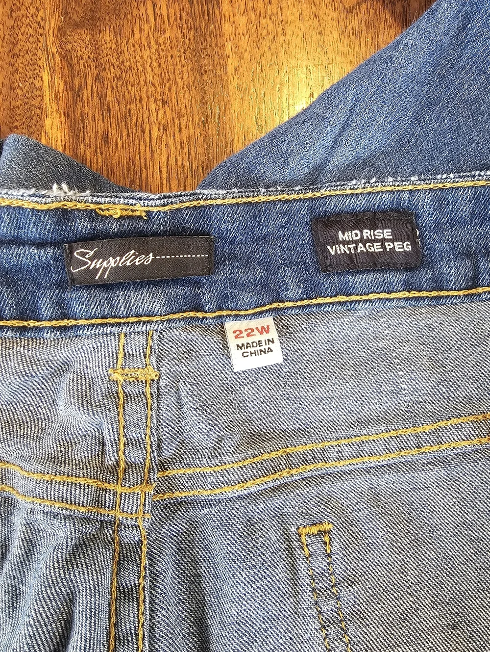 Supplies Women Jeans Distress Blue Mid Rise Vintage Peg Size 22W